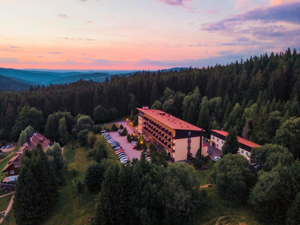 Orea Hotel Spicak Sumava Železná Ruda Exteriör bild